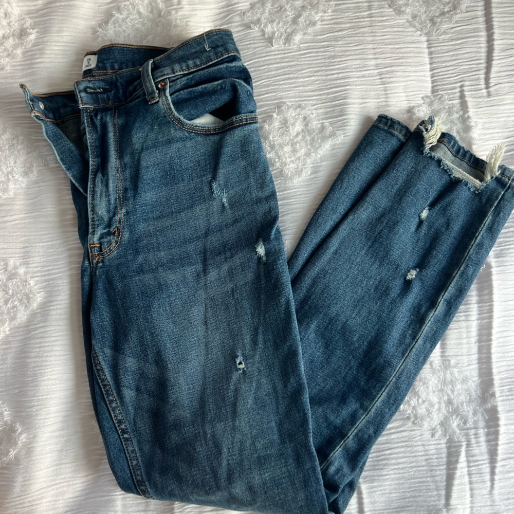 Abercrombie & Fitch The Skinny high rise jean